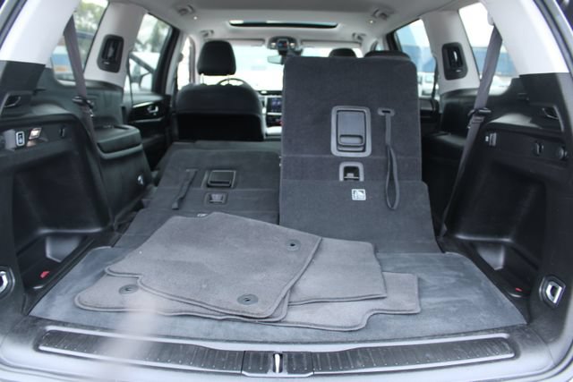 Used 2023 Jeep Grand Cherokee L Laredo w/ Luxury Tech Group I RWD image 49