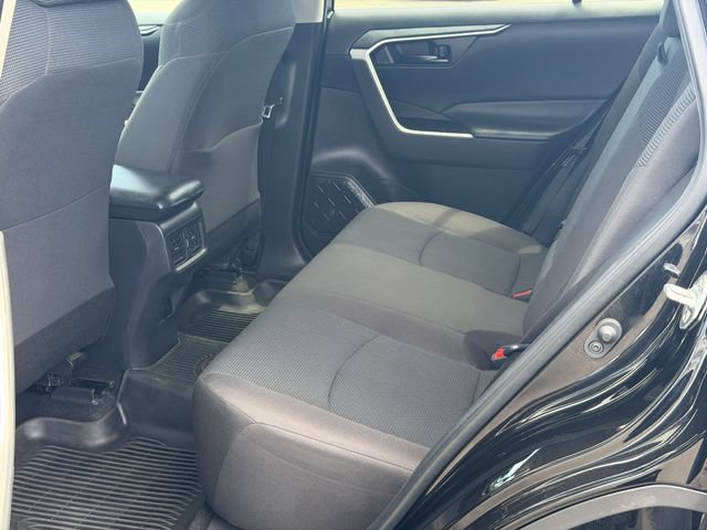 Used 2023 Toyota RAV4 LE FWD image 17