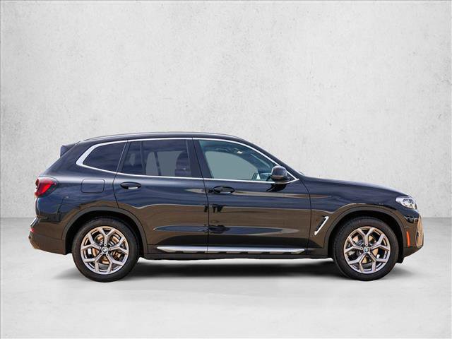 Used 2022 BMW X3 xDrive30i w/ Premium Package 2 image 4