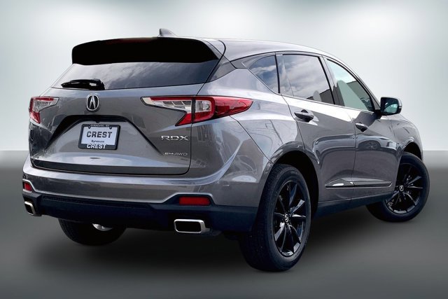 Used 2025 Acura RDX SH-AWD image 13