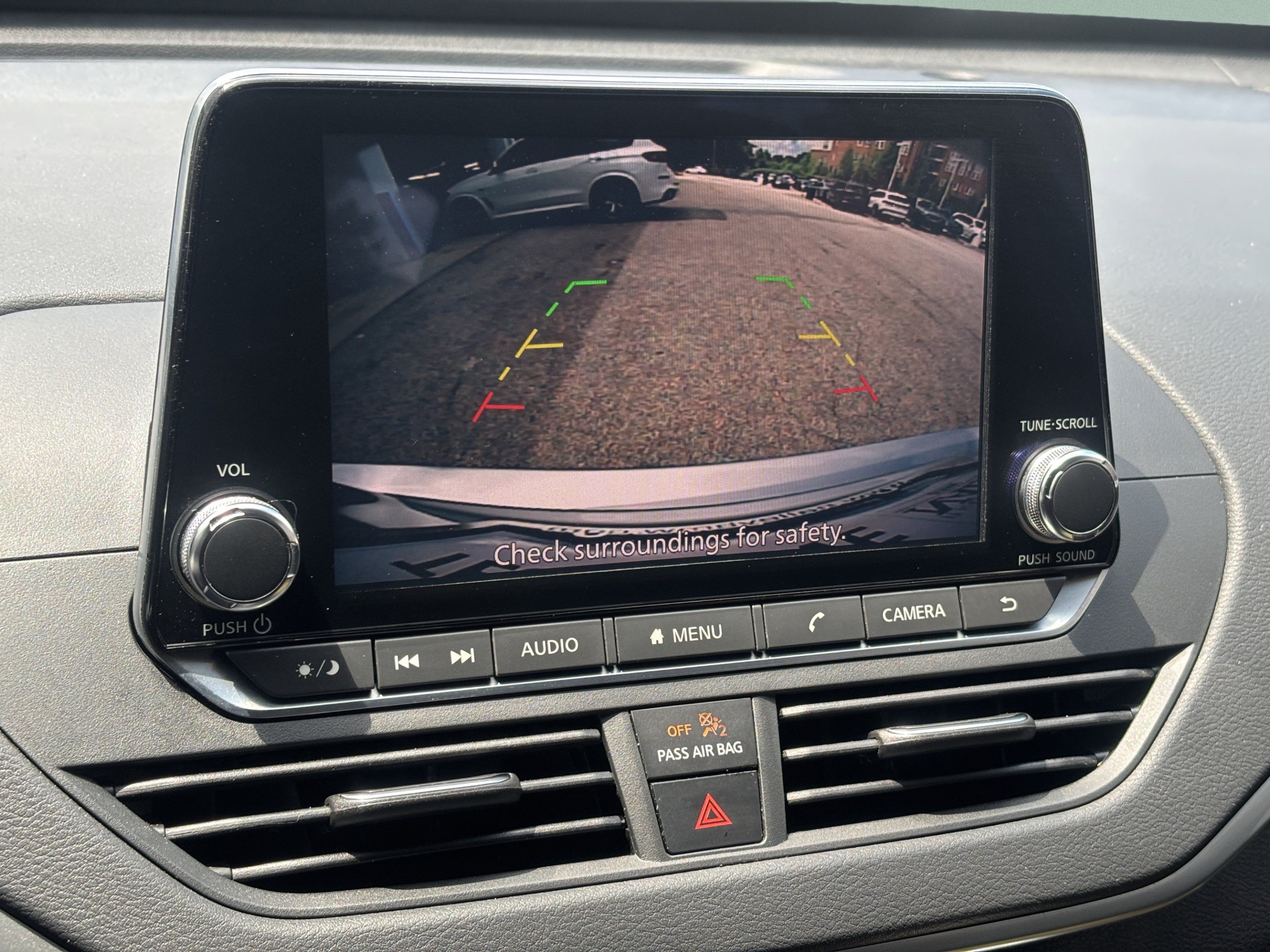 Used 2019 Nissan Altima 2.5 S FWD image 12
