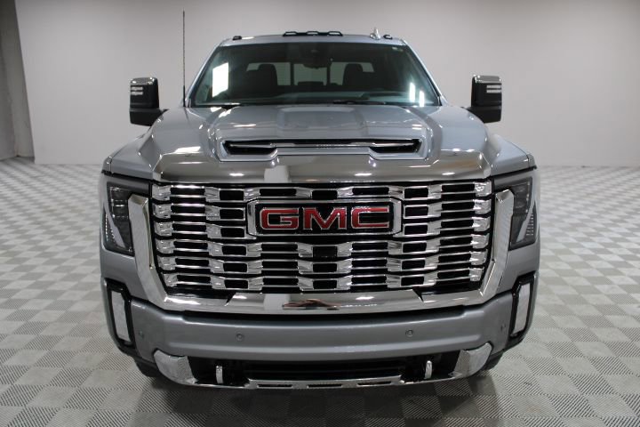 New 2026 GMC Sierra 2500 Denali w/ Denali Reserve Package image 7