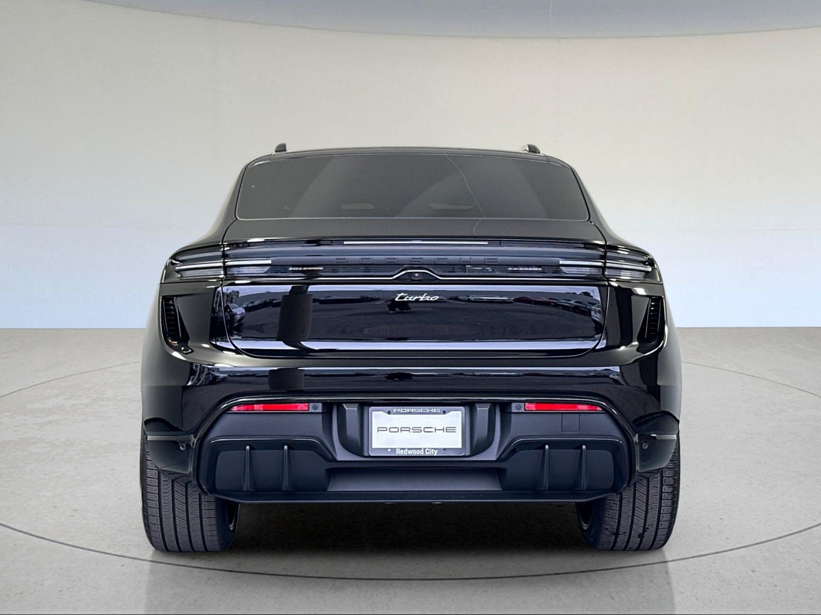 New 2026 Porsche Macan Turbo Electric AWD/4WD image 7