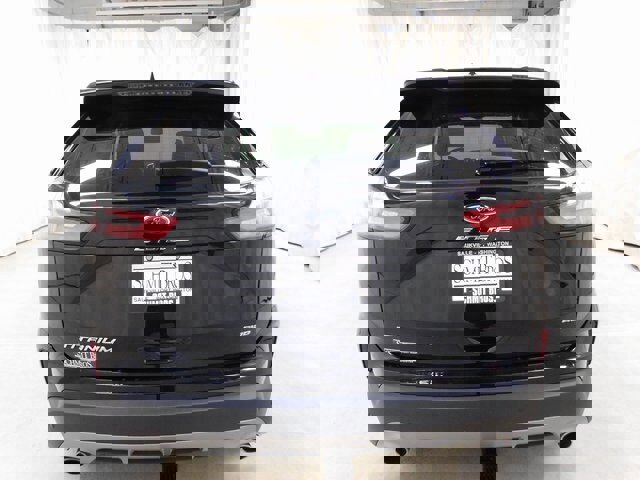 Used 2023 Ford Edge Titanium image 5