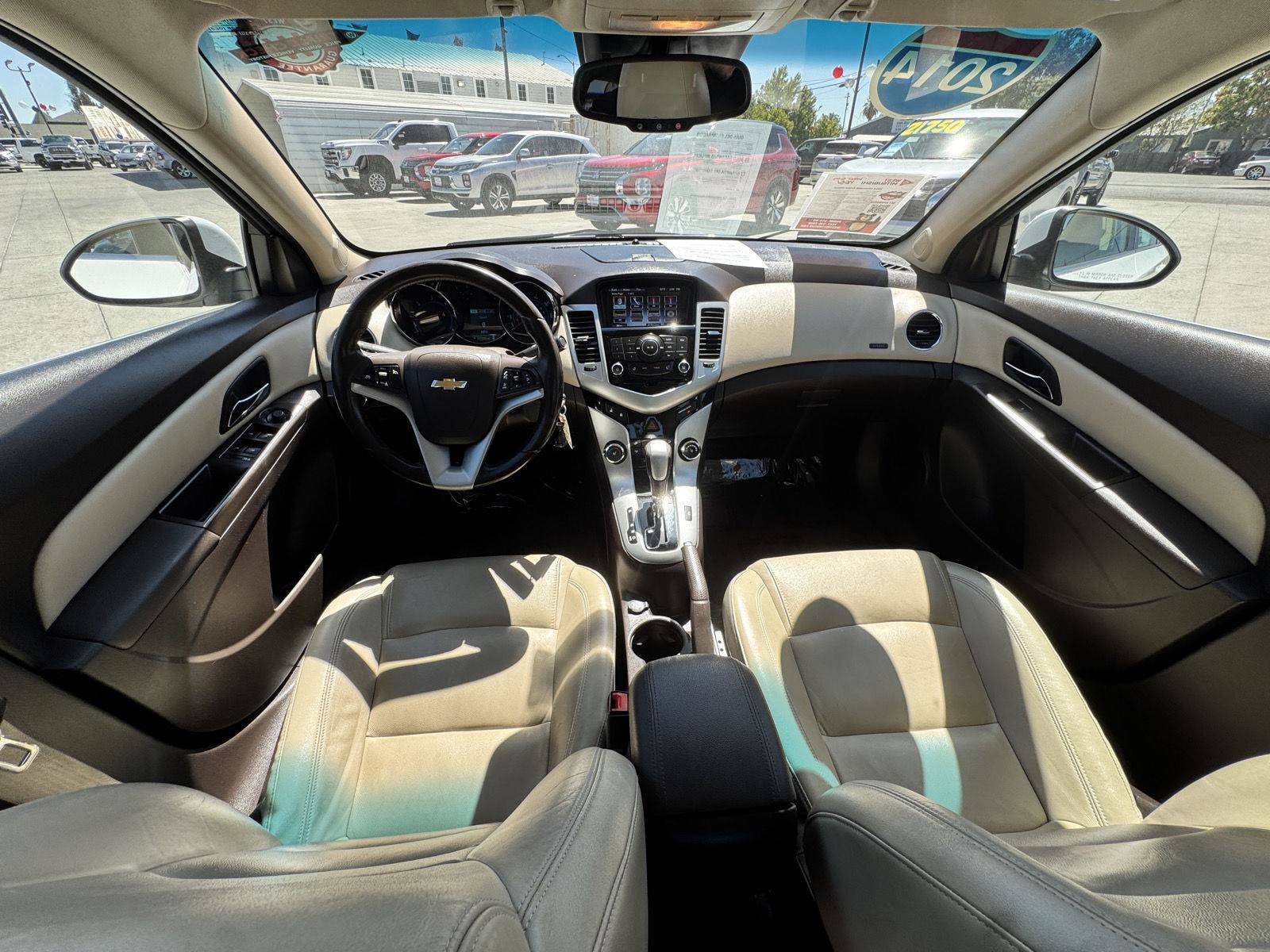 Used 2014 Chevrolet Cruze Diesel image 15