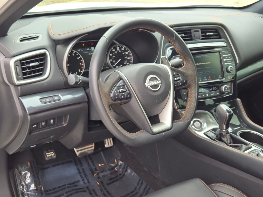 Used 2023 Nissan Maxima SR w/ Sport Mat Group FWD image 21