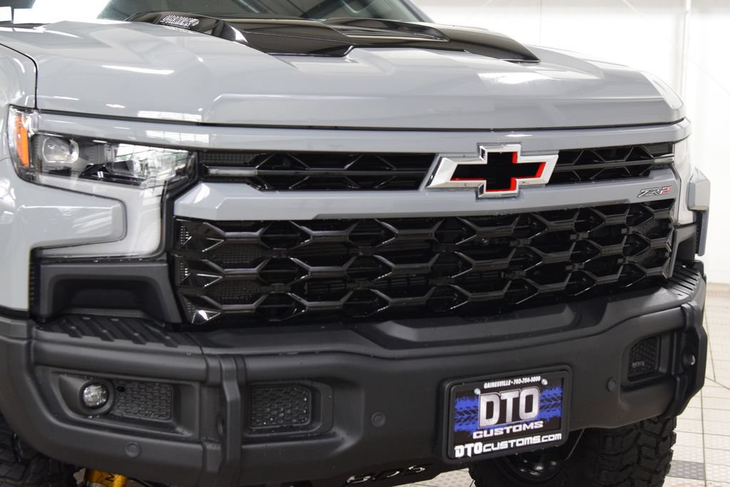 Used 2024 Chevrolet Silverado 1500 ZR2 w/ ZR2 Bison Edition AWD/4WD image 11