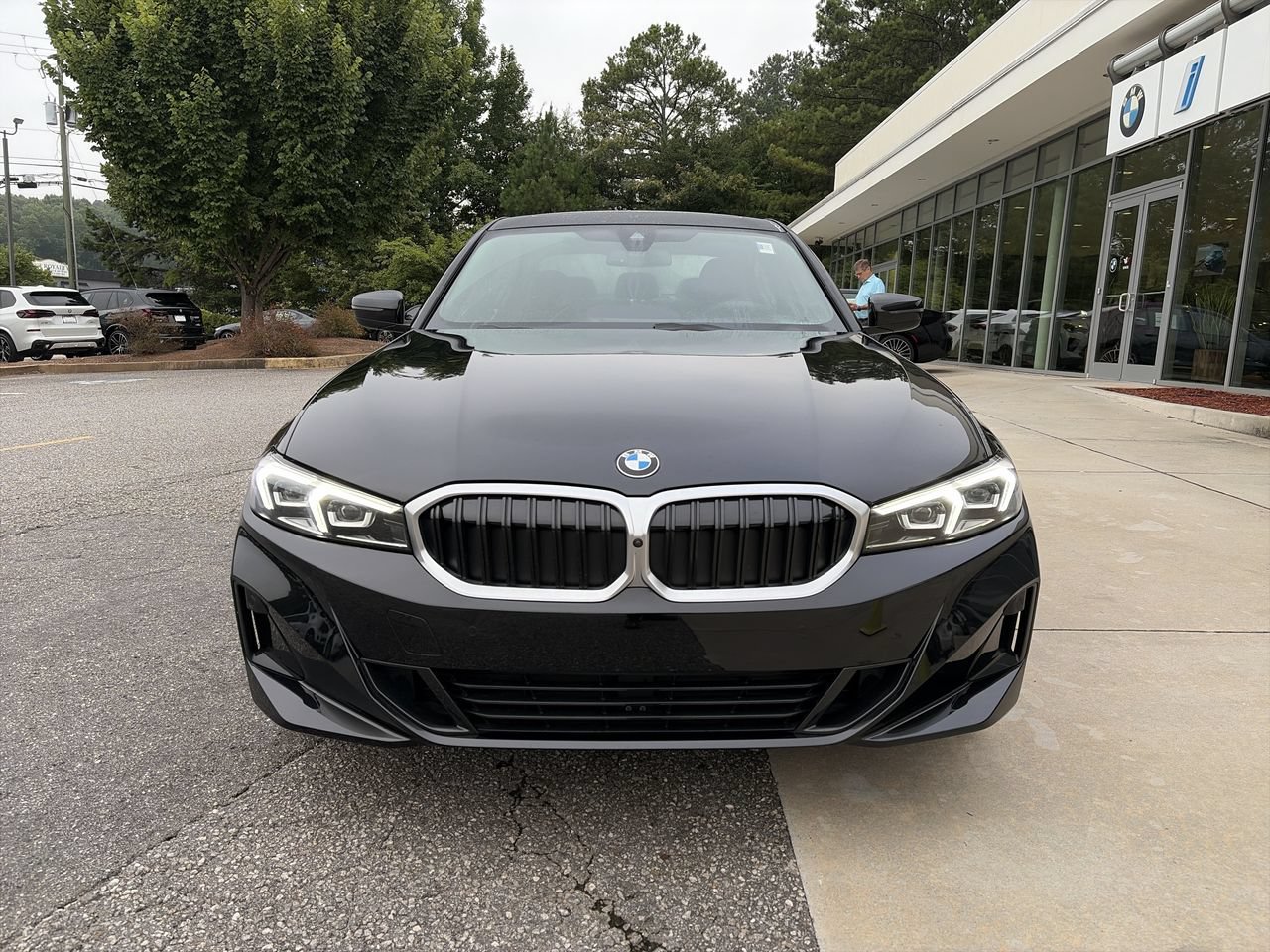 Certified 2026 BMW 330i Sedan RWD image 3