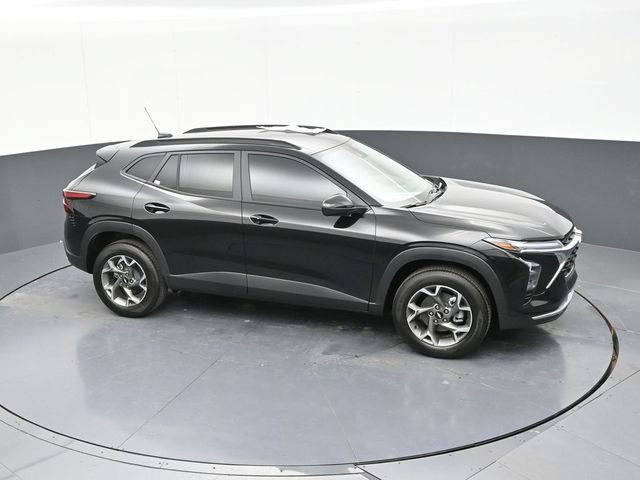 New 2026 Chevrolet Trax LT w/ LT Convenience Package FWD image 57
