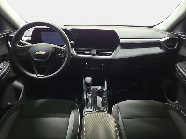 Used 2024 Chevrolet TrailBlazer LS w/ LS Confidence Package FWD image 12