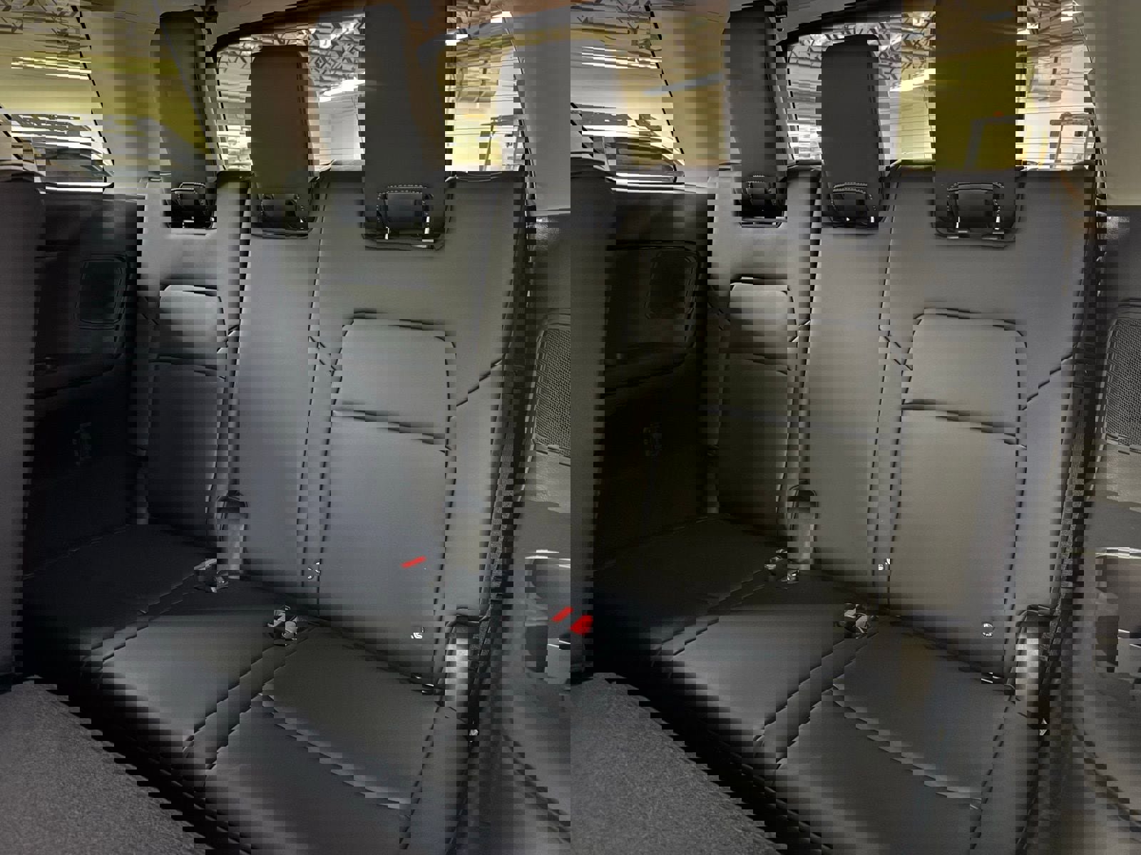 New 2026 Nissan Pathfinder Platinum image 13