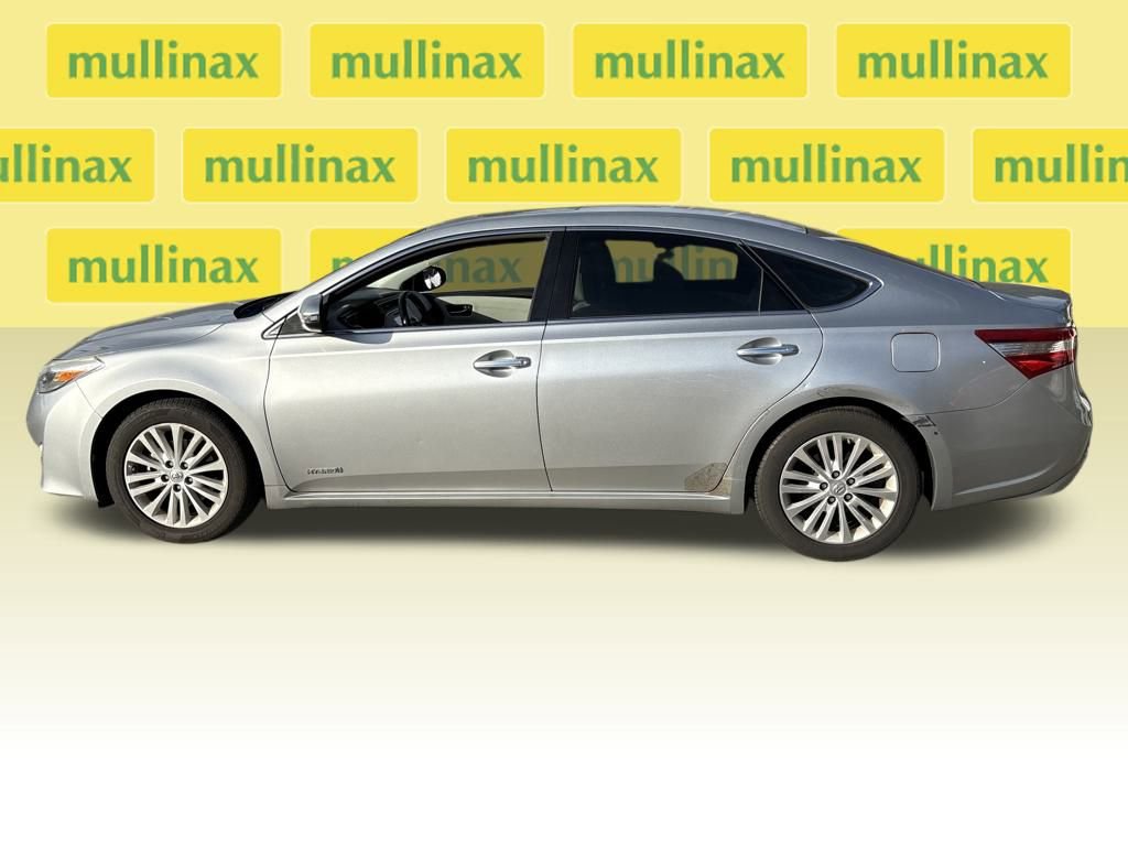 Used 2015 Toyota Avalon XLE Touring image 11