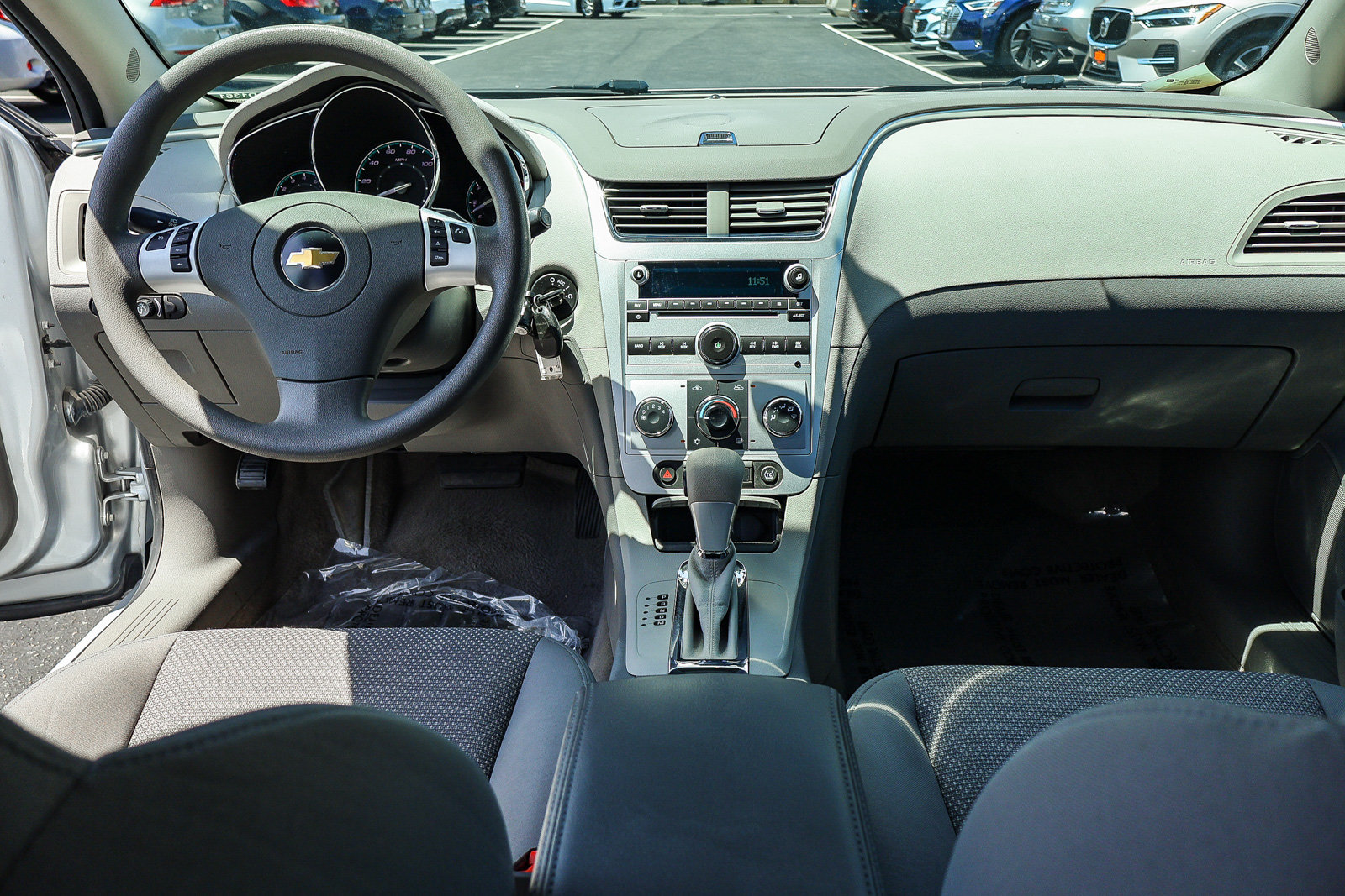 Used 2011 Chevrolet Malibu LS FWD image 5
