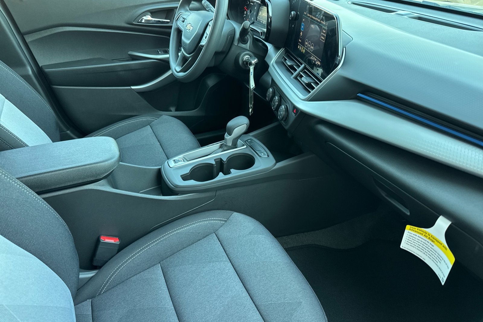 New 2026 Chevrolet Trax LS w/ LS Convenience Package FWD image 15