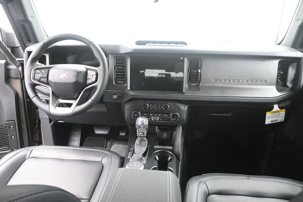 New 2026 Ford Bronco Badlands AWD/4WD image 25