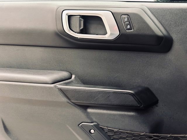 New 2025 Ford Bronco Outer Banks w/ Sasquatch Package image 38