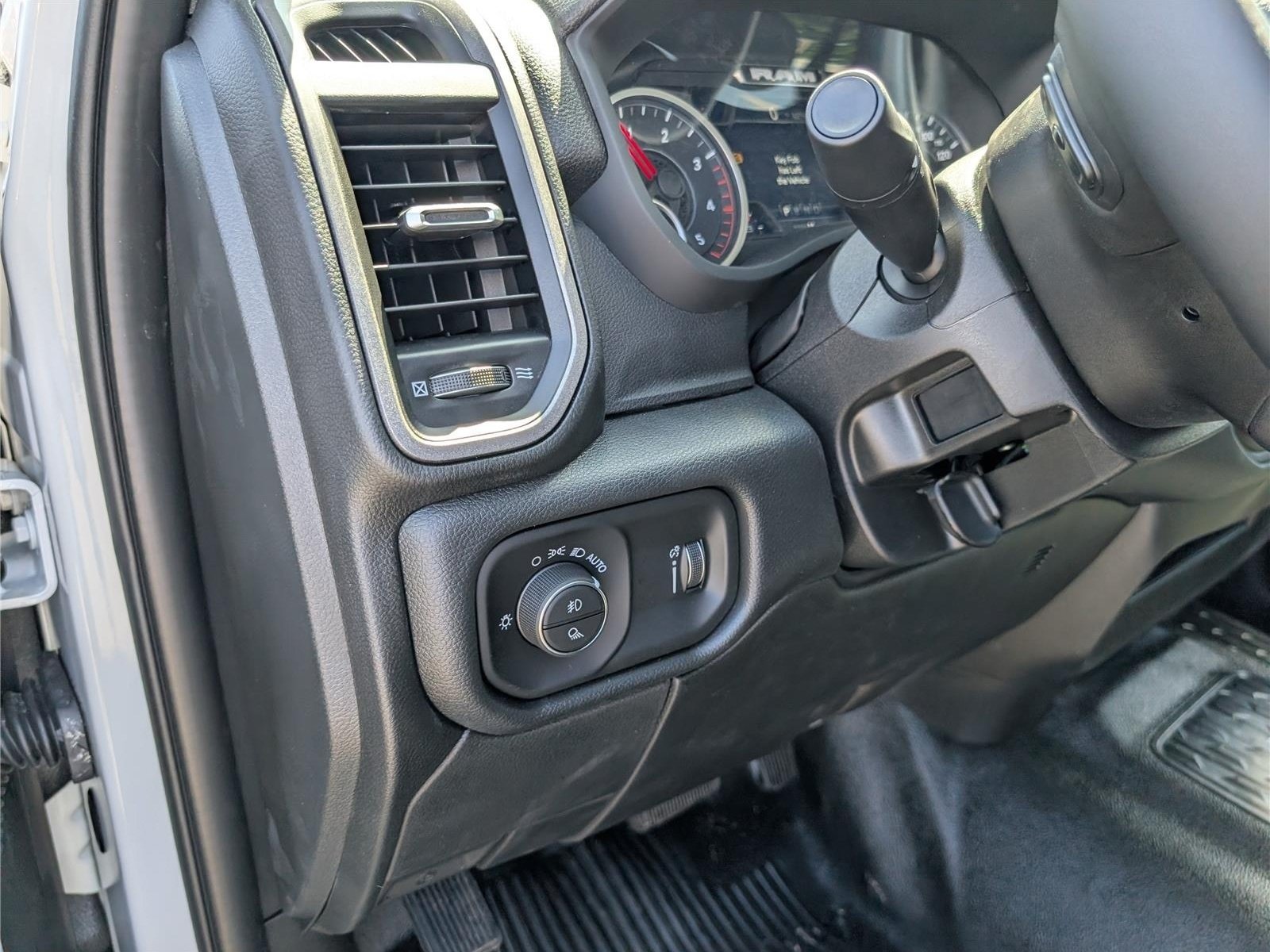 New 2026 RAM 5500 Tradesman w/ Safety Group AWD/4WD image 15