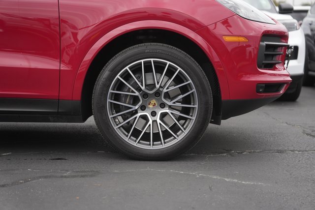 Used 2021 Porsche Cayenne Coupe image 4