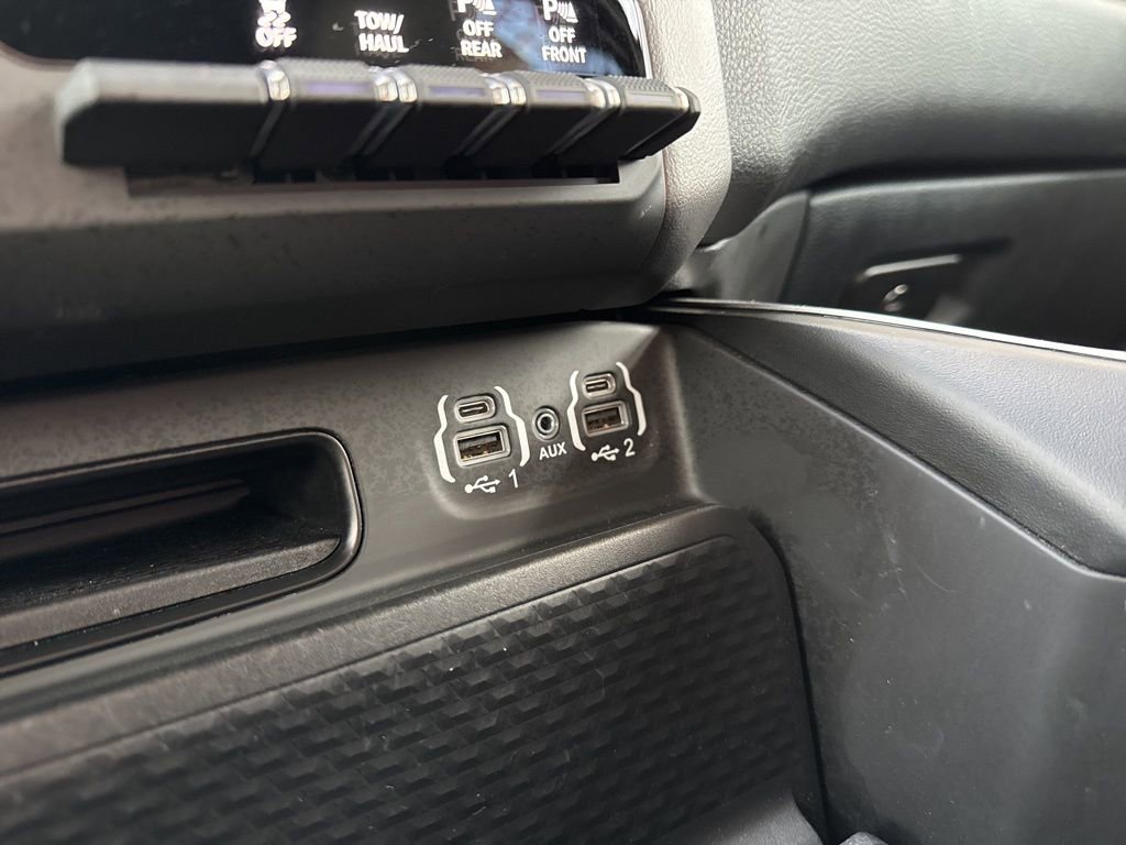 Used 2022 RAM 1500 Big Horn image 17