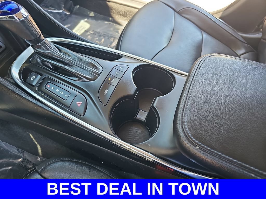 Used 2018 Chevrolet Volt Premier w/ Driver Confidence Package FWD image 23