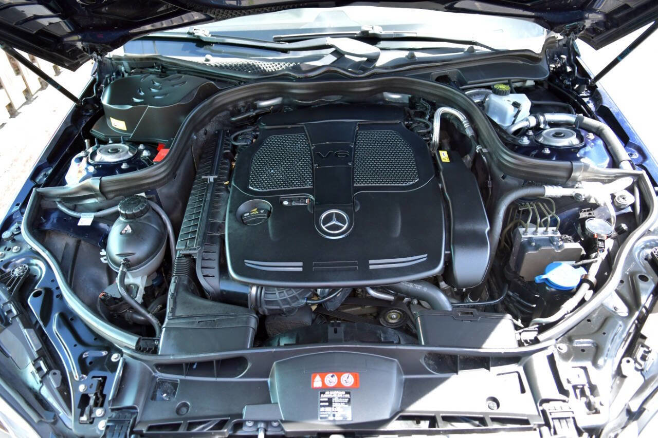 Used 2014 Mercedes-Benz E 350 Sedan w/ Premium 1 Package image 18