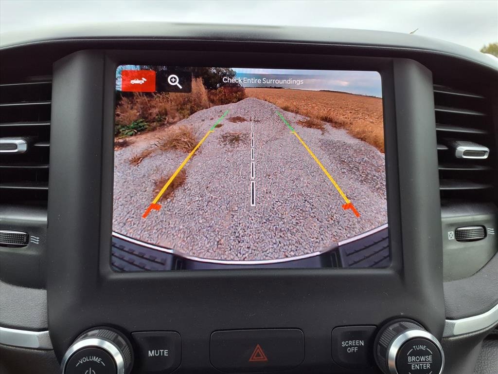 Used 2024 RAM 2500 Big Horn w/ Bed Utility Group image 6