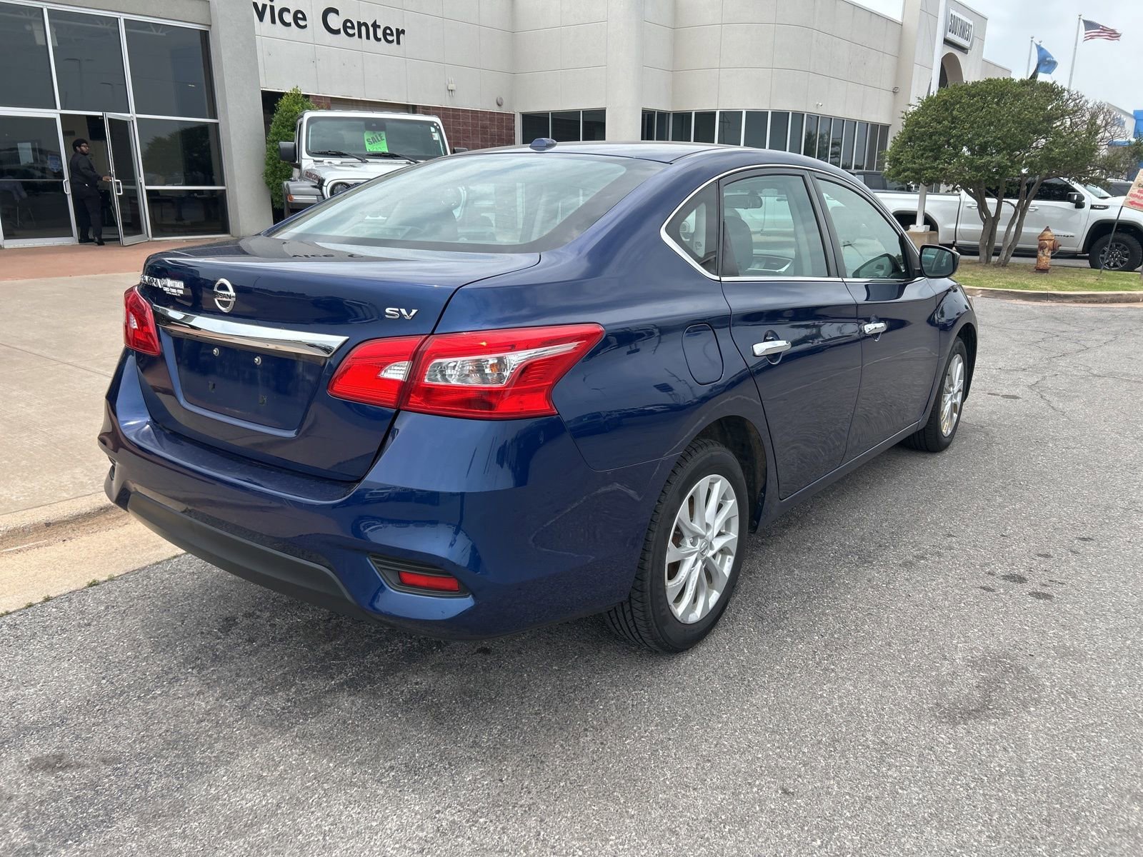 Used 2019 Nissan Sentra SV FWD image 5