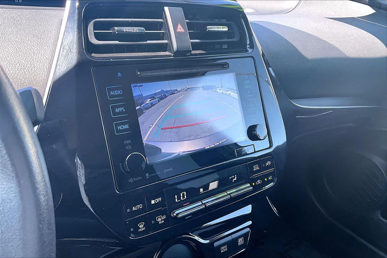 Used 2017 Toyota Prius Three Touring FWD image 26