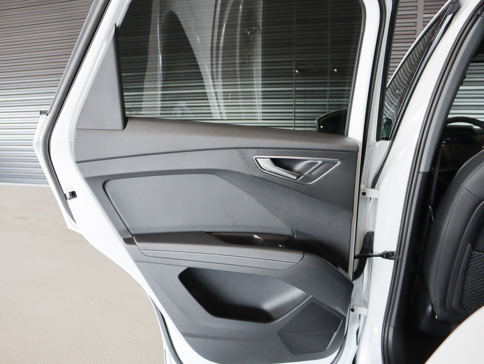 Certified 2024 Audi Q4 e-tron Premium Plus image 22