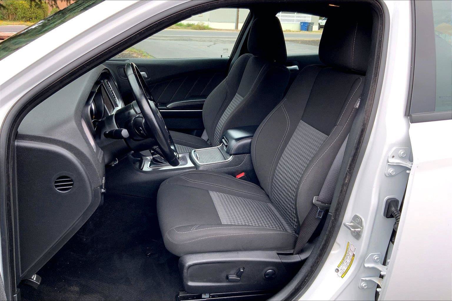 Certified 2023 Dodge Charger SXT w/ Cold Weather Package RWD image 25