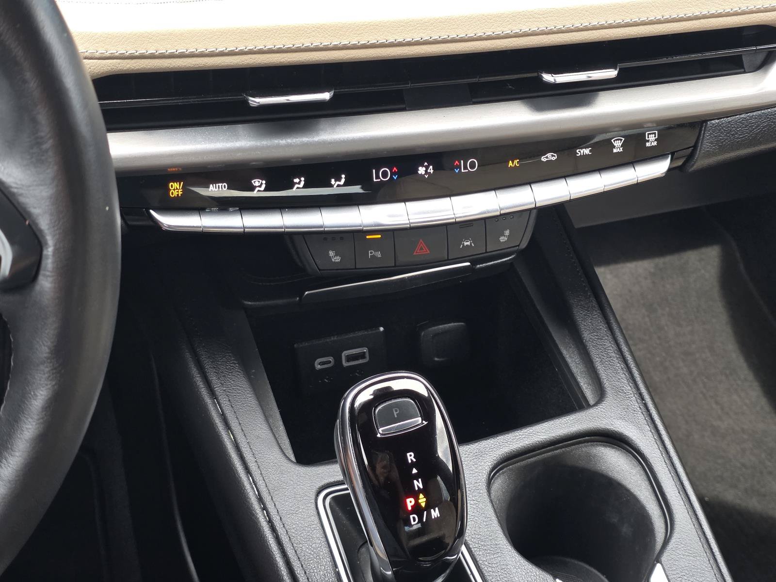Certified 2024 Cadillac XT4 Luxury w/ Cold Weather Package FWD image 30