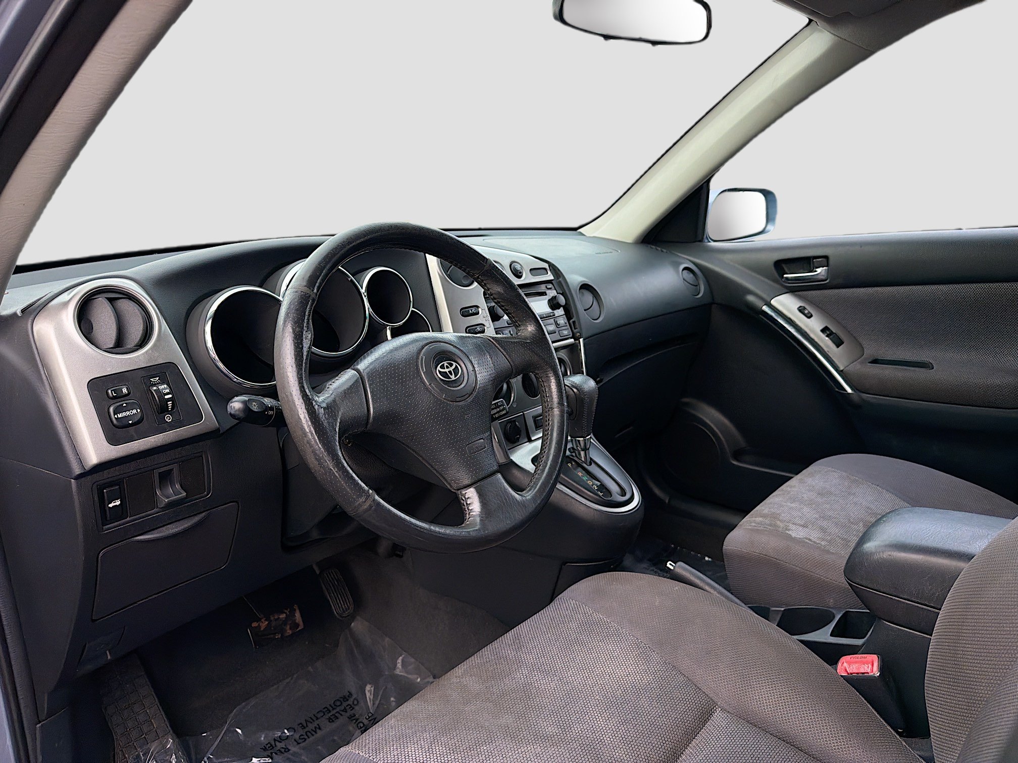 Used 2004 Toyota Matrix XR w/ Extra Value Pkg 1 FWD image 4
