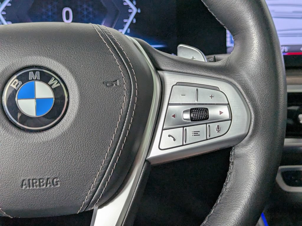Certified 2023 BMW X7 xDrive40i w/ Premium Package AWD/4WD image 36