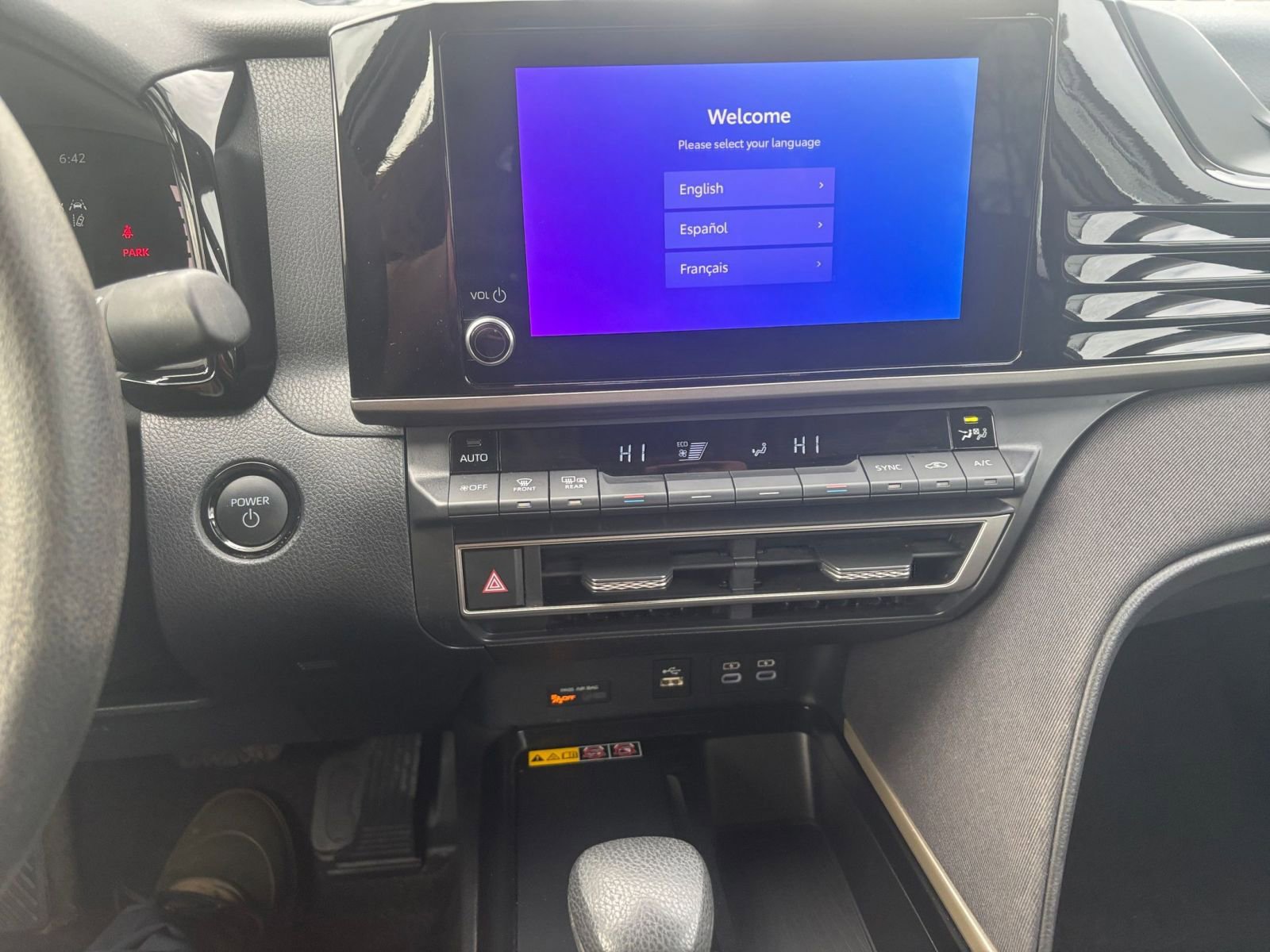 Used 2025 Toyota Camry LE image 18