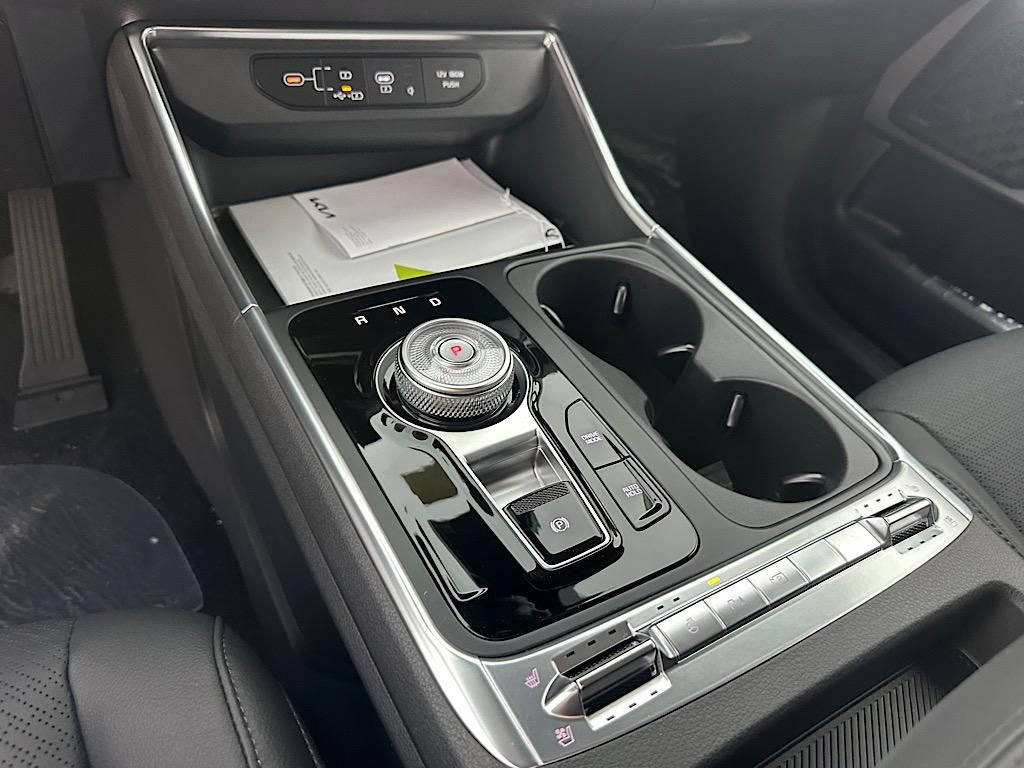 New 2025 Kia Carnival SX Prestige image 27