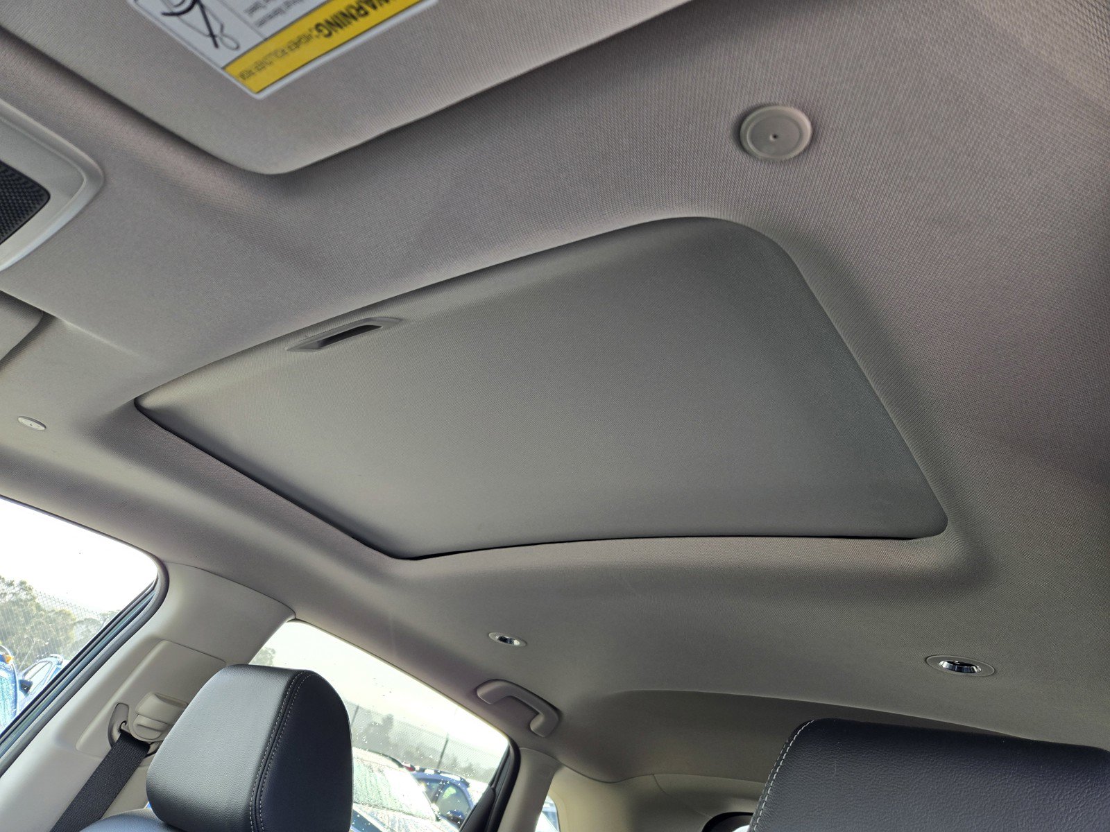 Used 2024 Honda HR-V EX-L image 11