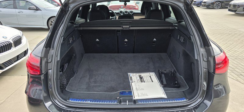 Used 2025 Mercedes-Benz GLC 300 4MATIC image 26