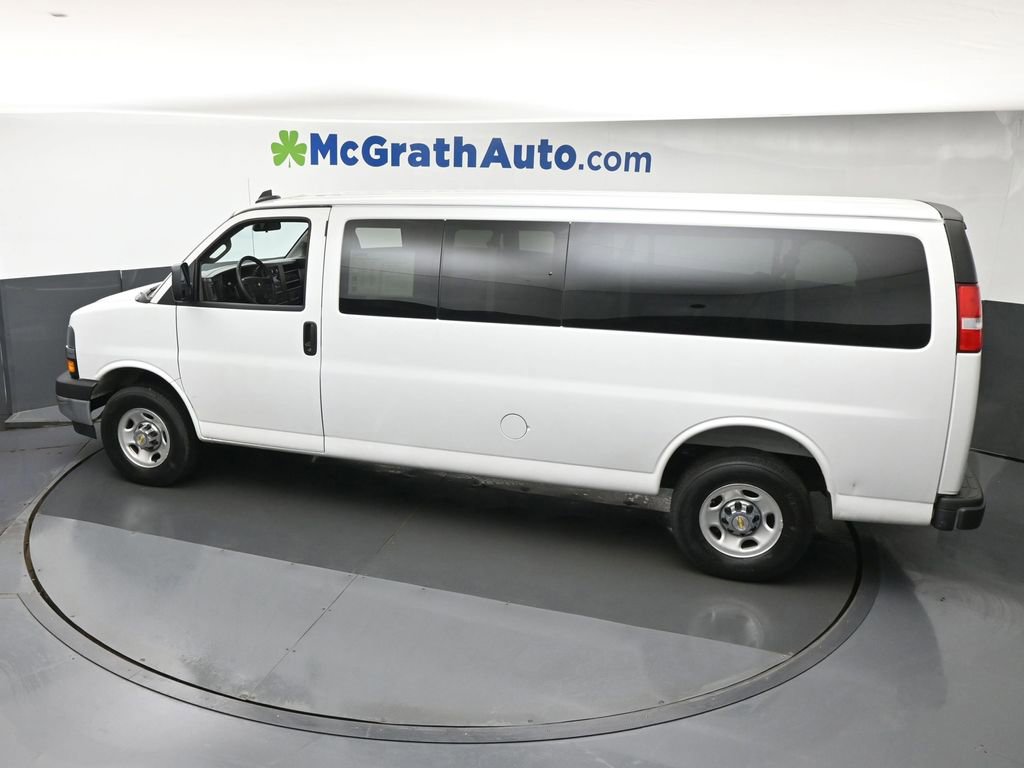 Used 2025 Chevrolet Express 3500 LT w/ LT Preferred Equipment Group RWD image 21