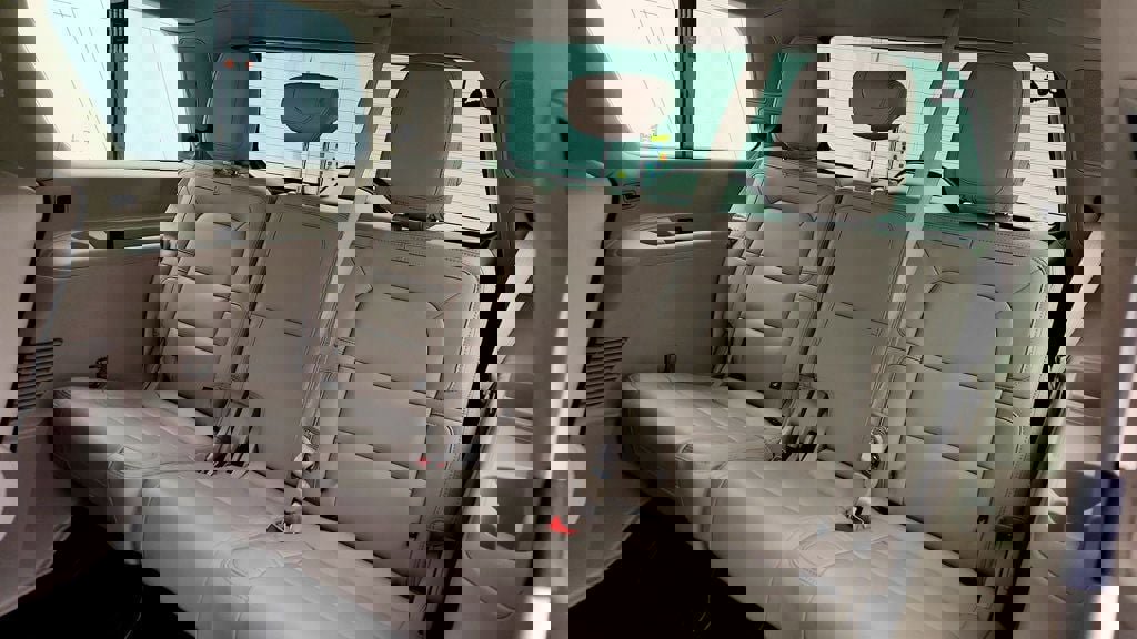 Used 2020 Lincoln Navigator Reserve w/ Luxury Package image 22