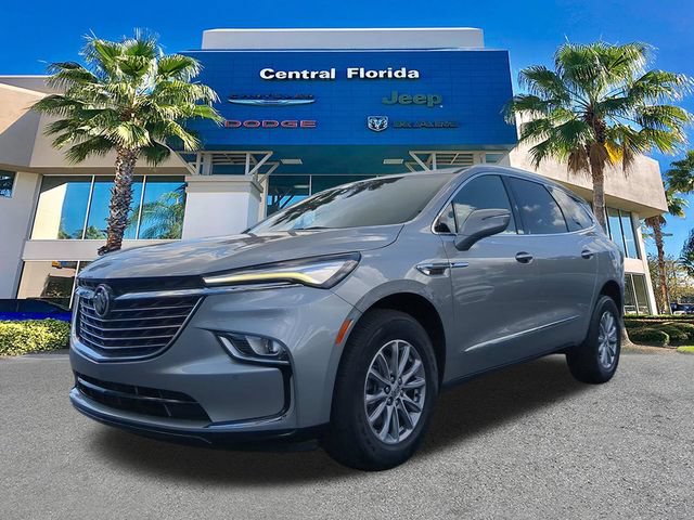 Used 2023 Buick Enclave Essence FWD image 9