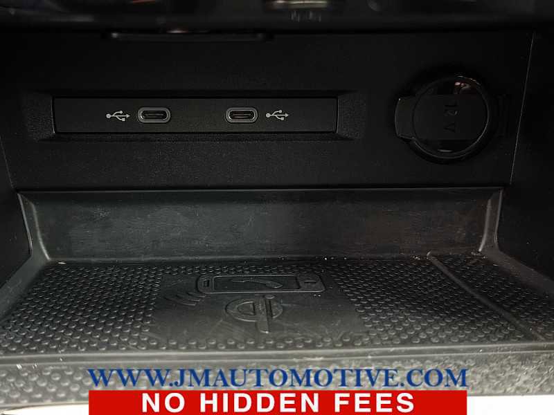 Used 2024 Volkswagen Taos SE w/ Black Wheel Plus Package image 36