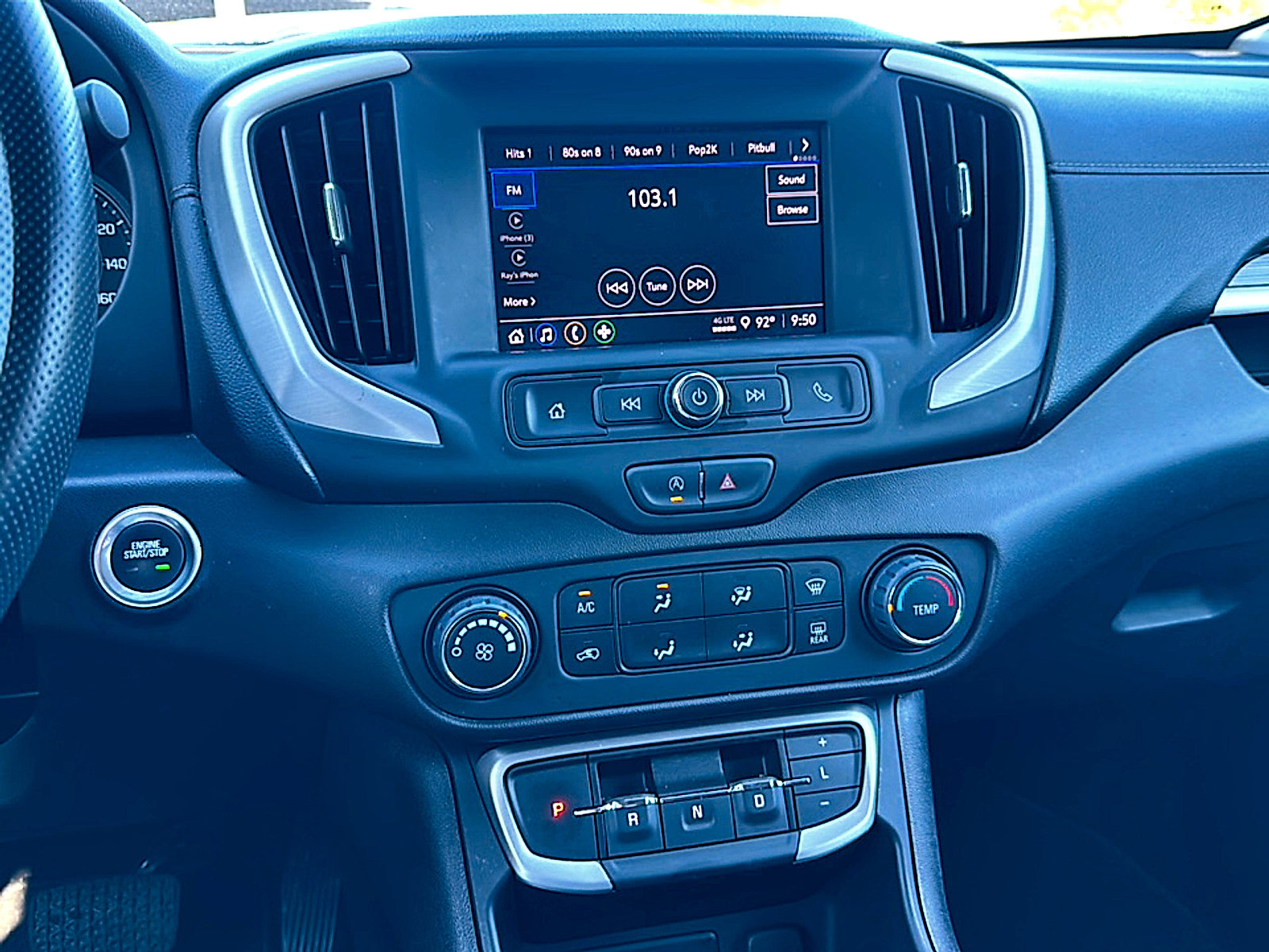 Used 2024 GMC Terrain SLE FWD image 32