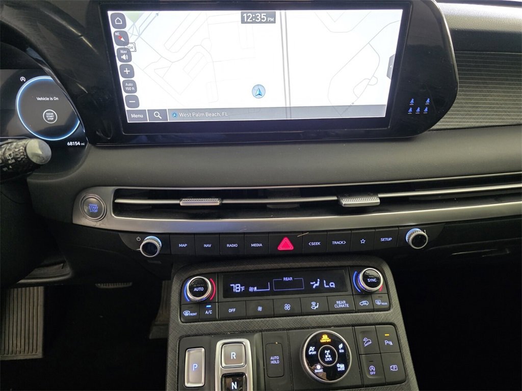 Used 2023 Hyundai Palisade Limited image 28