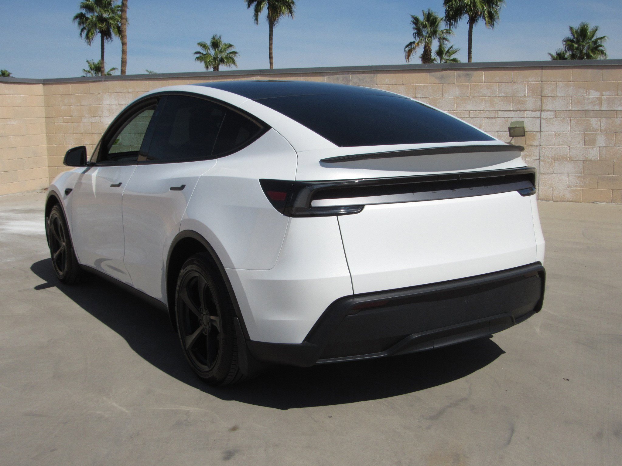 Used 2026 Tesla Model Y Premium image 6