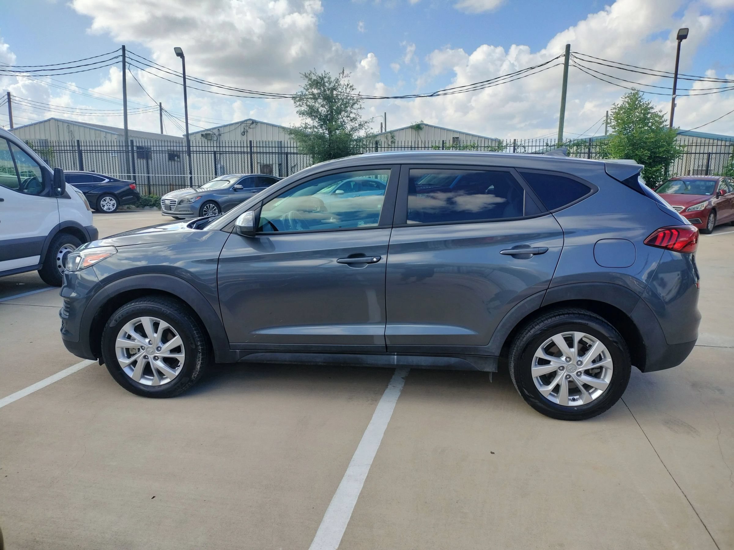 Used 2021 Hyundai Tucson SE FWD image 4