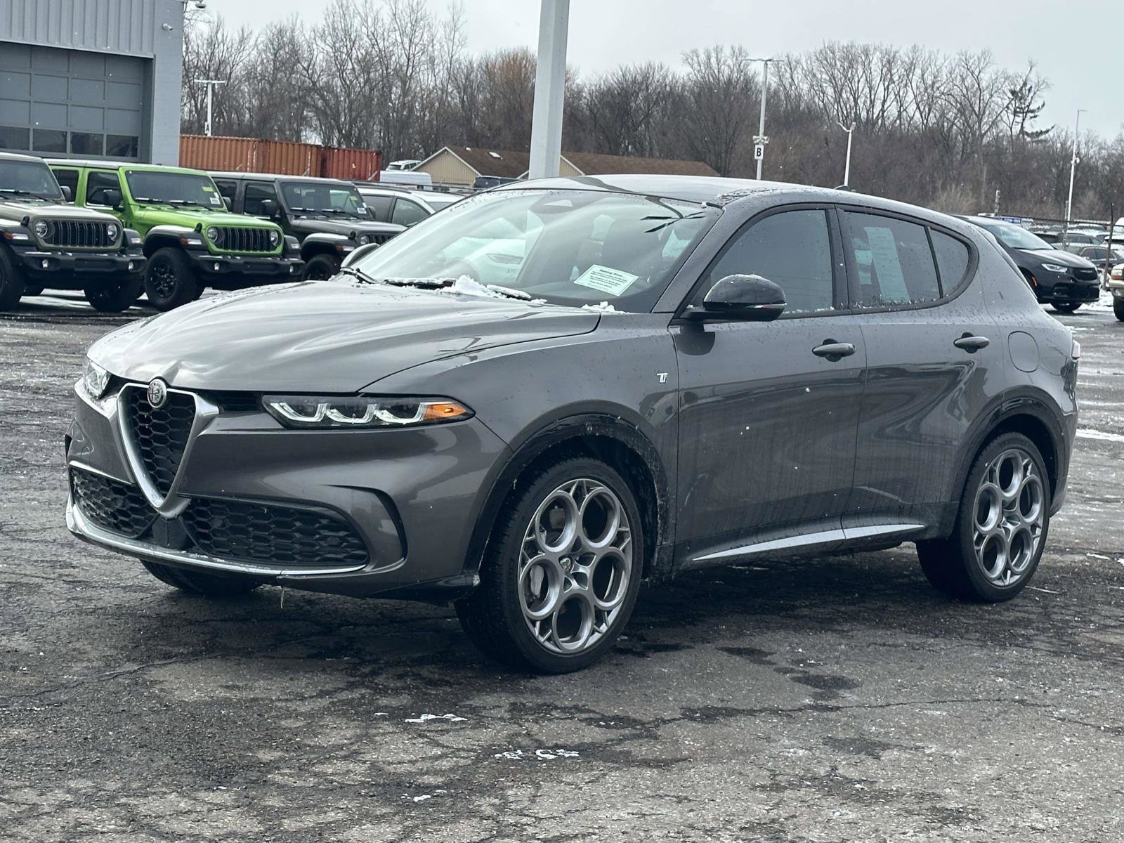 Used 2024 Alfa Romeo Tonale Ti image 7