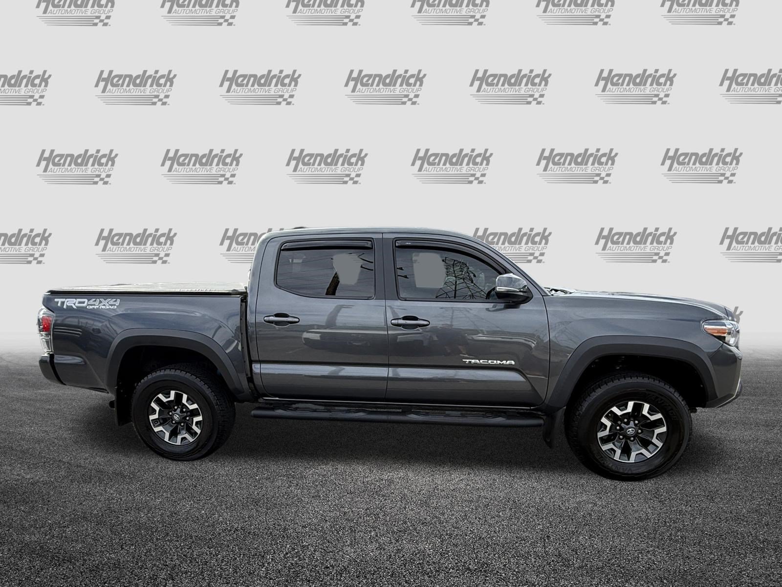 Used 2021 Toyota Tacoma TRD Off-Road w/ Technology Package AWD/4WD image 11