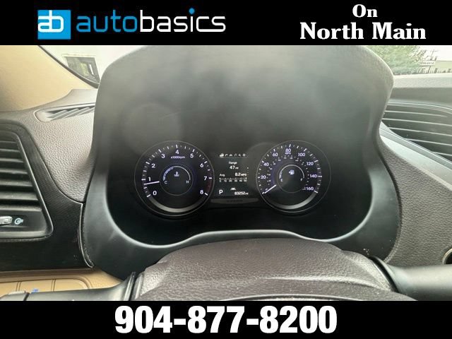 Used 2017 Hyundai Azera Limited FWD image 32