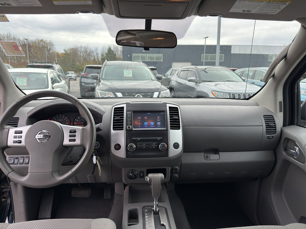 Used 2019 Nissan Frontier SV image 29