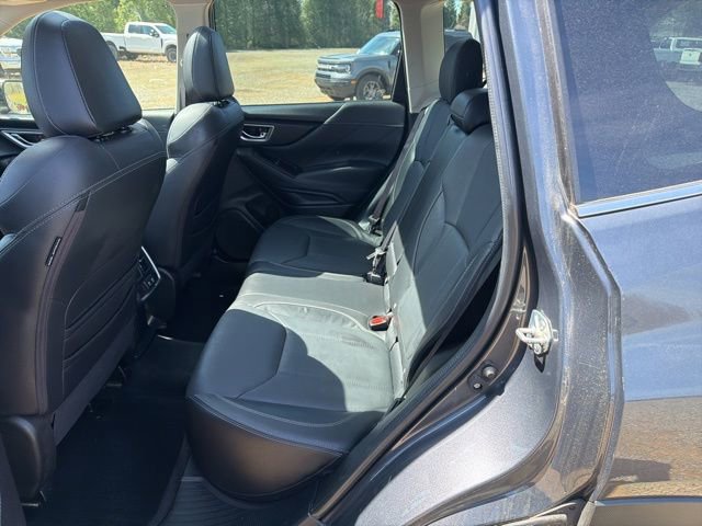 Used 2021 Subaru Forester Limited image 14